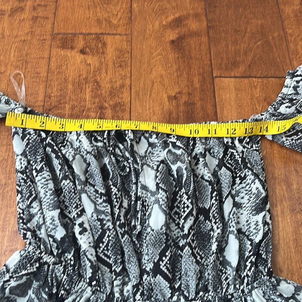 Nwt Akira Snake Print Split Sleeves Wide Leg Jumpsuit Size M — image 3 of 8